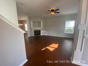 7460 Northgate Dr in Hanahan, SC - Building Photo - Building Photo