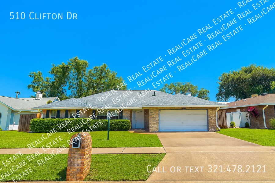 510 Clifton Dr in Melbourne, FL - Building Photo