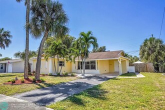 801 NW 65th Terrace in Margate, FL - Building Photo - Building Photo