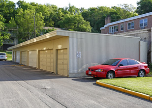 Mast Apartments in St. Paul, MN - Building Photo - Building Photo