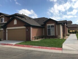 15102 E Batavia Pl in Aurora, CO - Building Photo
