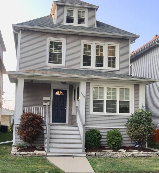property at 6618 W Schreiber Ave