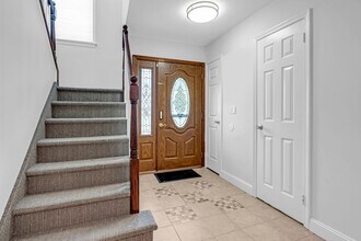6 Cattail Dr in Howell, NJ - Building Photo - Building Photo