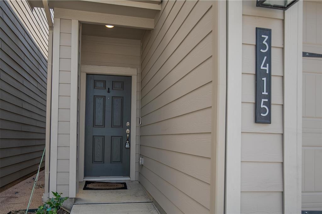 3415 Avondale Vw Dr in Houston, TX - Building Photo