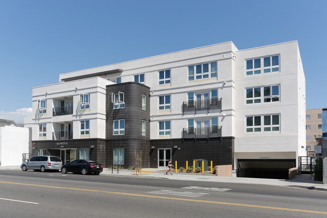 The Argyle Apartments