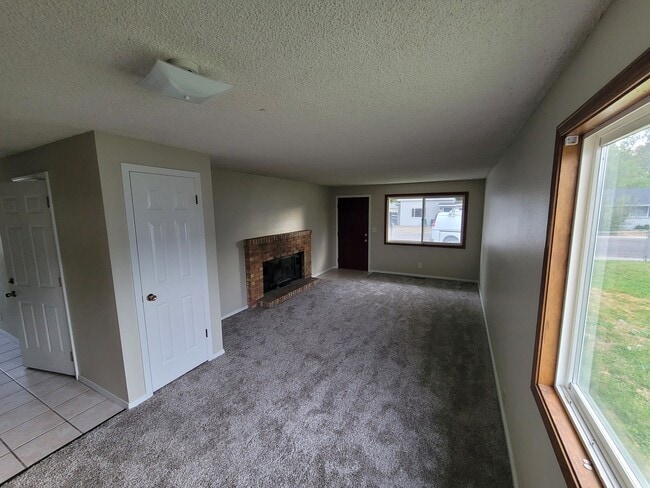 1320 E 5th N in Mountain Home, ID - Building Photo - Building Photo