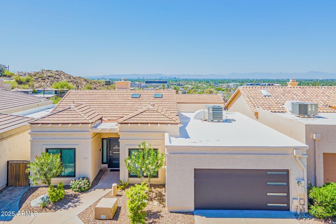 21 W Beryl Ave in Phoenix, AZ - Building Photo