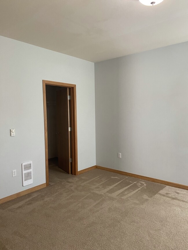 1305 Boon St, Unit 117 in Sumas, WA - Building Photo - Building Photo
