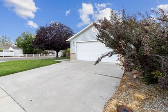 653 Hudson Bay Ct in Grand Junction, CO - Building Photo - Building Photo