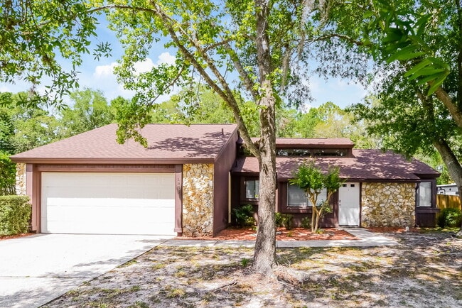 property at 1338 N Marcy Dr
