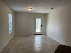 706 Oaklawn St in Fort Walton Beach, FL - Building Photo - Building Photo