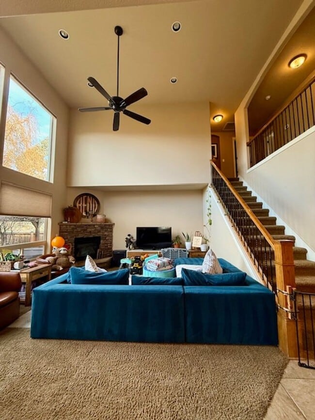 63101 Dakota Dr in Bend, OR - Building Photo - Building Photo