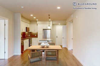 1001 Harvey Dr, Unit SI FL4-ID10759A in Walnut Creek, CA - Foto de edificio - Building Photo