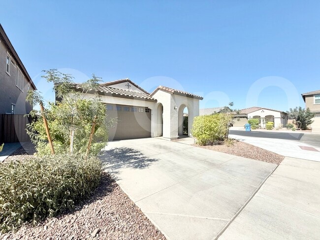 9432 W Roma Ave in Phoenix, AZ - Building Photo - Building Photo