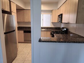 5302 Comercio Ln, Unit 9 in Los Angeles, CA - Building Photo - Building Photo