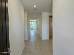 27371 N 176th Dr in Surprise, AZ - Building Photo - Building Photo