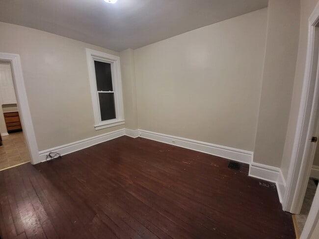 317 Peffer St, Unit 1 in Harrisburg, PA - Building Photo - Building Photo