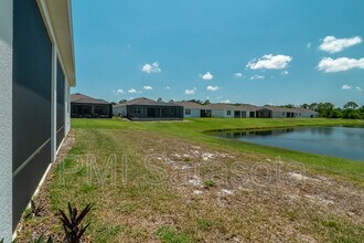 5928 Silver Palm Blvd in Bradenton, FL - Building Photo - Building Photo