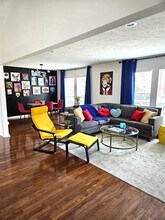 3636 Hopetown Dr in Dallas, TX - Building Photo - Building Photo