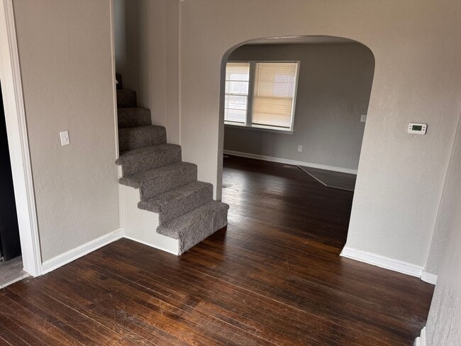 property at 3810 Pittman Rd