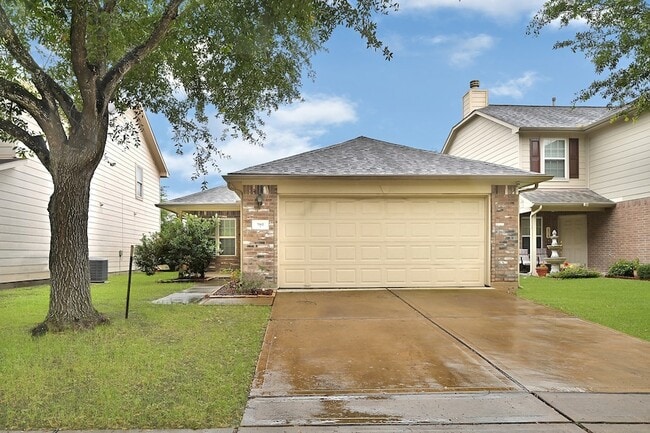 property at 702 Heatherton Hill Ln