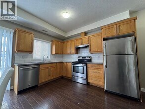 707 Frederick St in Kitchener, ON - Building Photo - Building Photo