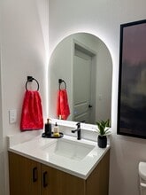 ANOVA Aggie Square in Sacramento, CA - Foto de edificio - Building Photo