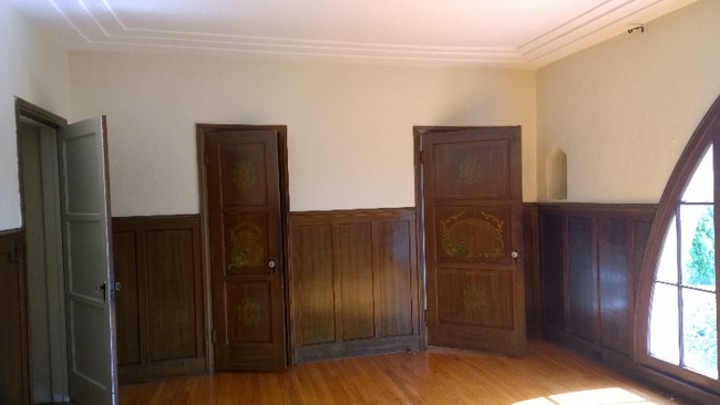 115 N Sweetzer Ave in Los Angeles, CA - Building Photo - Building Photo