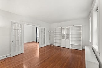 409 Pine St, Unit 3 in Philadelphia, PA - Foto de edificio - Building Photo