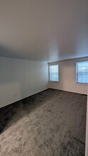 5403 W 76th Ave in Arvada, CO - Foto de edificio - Building Photo