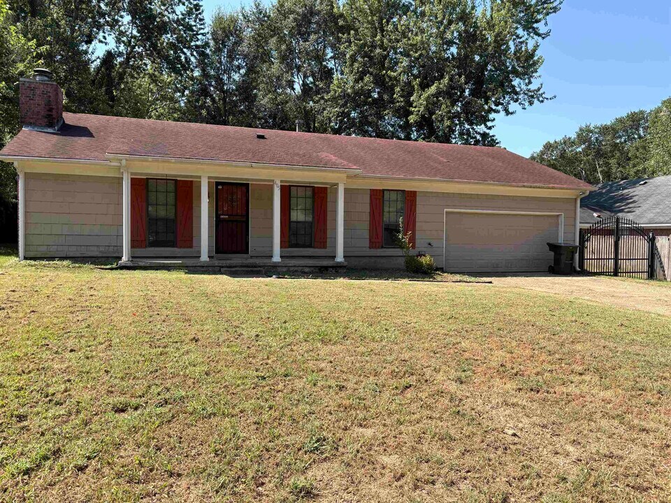 405 Bouldincrest Ave in Collierville, TN - Building Photo