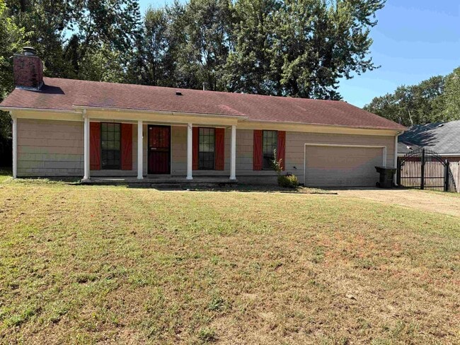 property at 405 Bouldincrest Ave