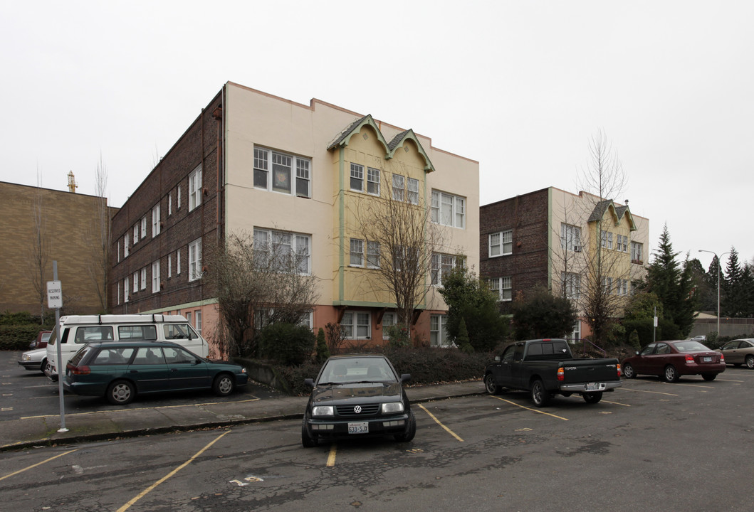 Normandy Apartments in Vancouver, WA - Foto de edificio