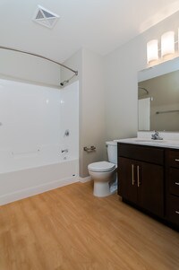 Agassiz Apartments photo'