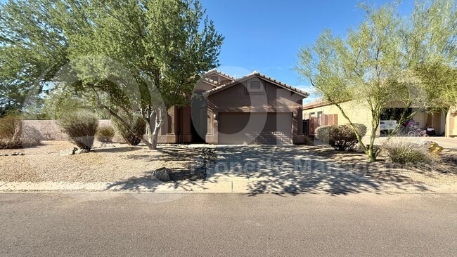 property at 7644 E Regina St