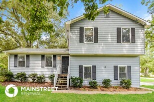 19 Elsberry Rd in Dallas, GA - Building Photo