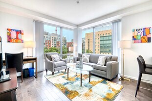 250 Kendall St, Unit FL3-ID1050425P in Cambridge, MA - Building Photo