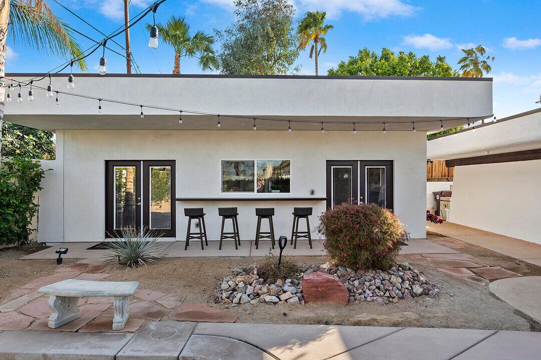 73191 Shadow Mountain Dr in Palm Desert, CA - Building Photo