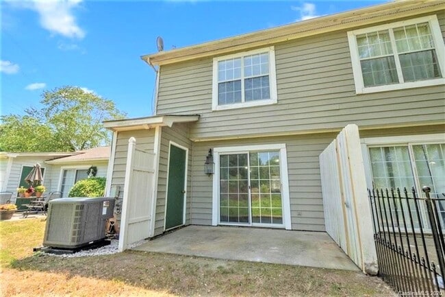 202 Heritage Pkwy in Fort Mill, SC - Building Photo - Building Photo