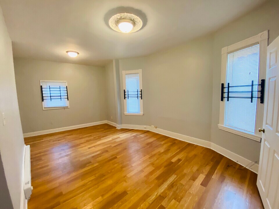 8 Coleman St, Unit #1 in Boston, MA - Foto de edificio