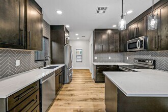 1442 E 10th St in Tucson, AZ - Building Photo - Building Photo