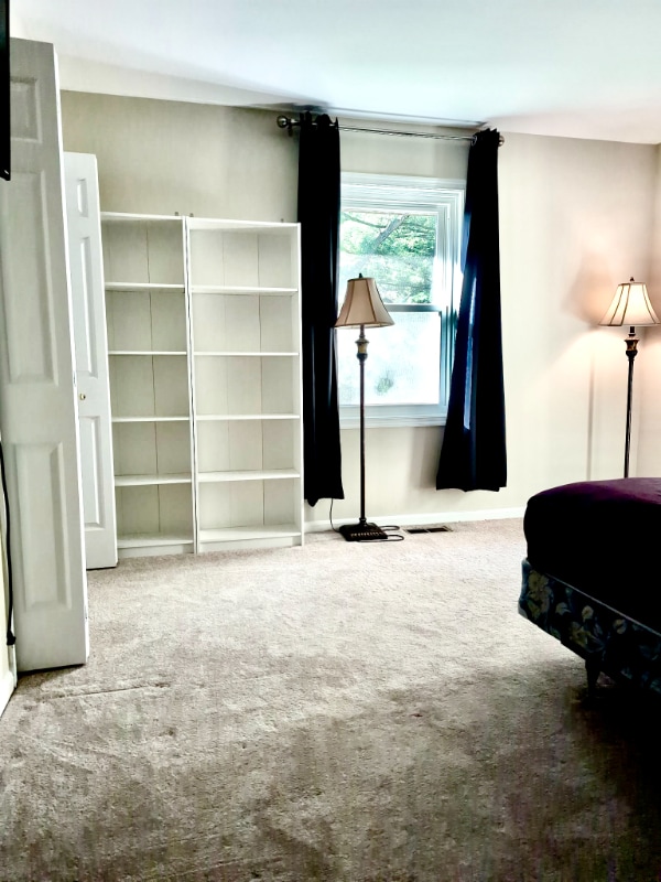 6636 Isle of Skye Dr, Unit Room in Highland, MD - Building Photo - Building Photo