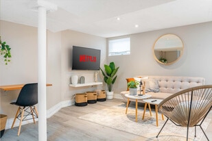 11 Linwood St, Unit SI ID1388883P in London, ON - Building Photo