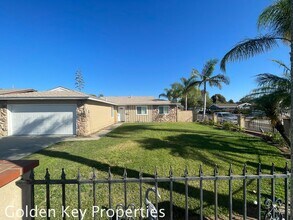 1560 Indian Summer Rd in San Marcos, CA - Building Photo - Building Photo