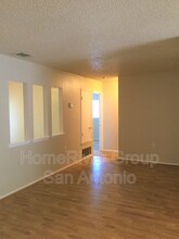 12715 Thomas Sumter St in San Antonio, TX - Building Photo - Building Photo