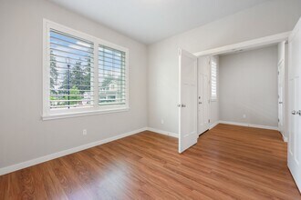 2022 Water Lily Ct SE in Lacey, WA - Building Photo - Building Photo