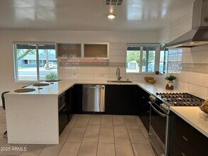1826 E Fairmount Ave in Phoenix, AZ - Building Photo - Building Photo