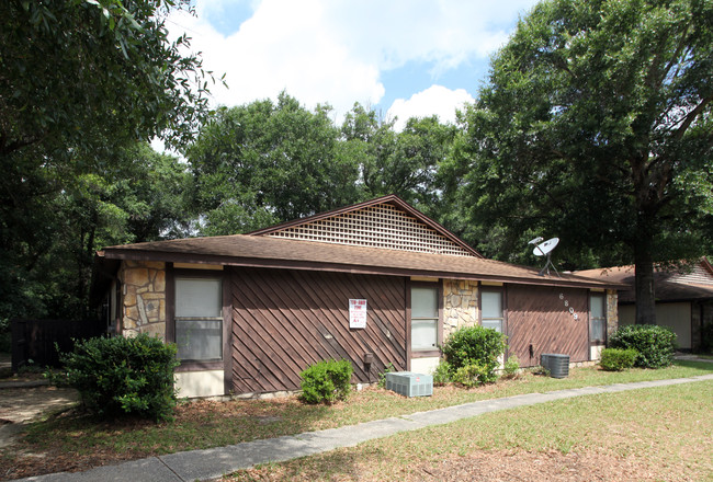 6809 Tiki Ln in Pensacola, FL - Foto de edificio - Building Photo