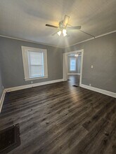 537 W 16th St in Davenport, IA - Building Photo - Building Photo