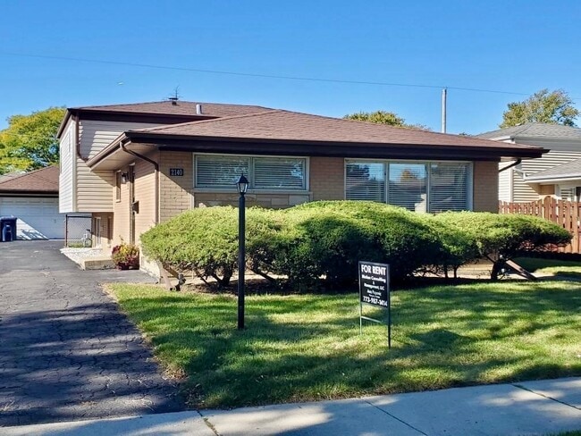 property at 2140 Eastview Dr